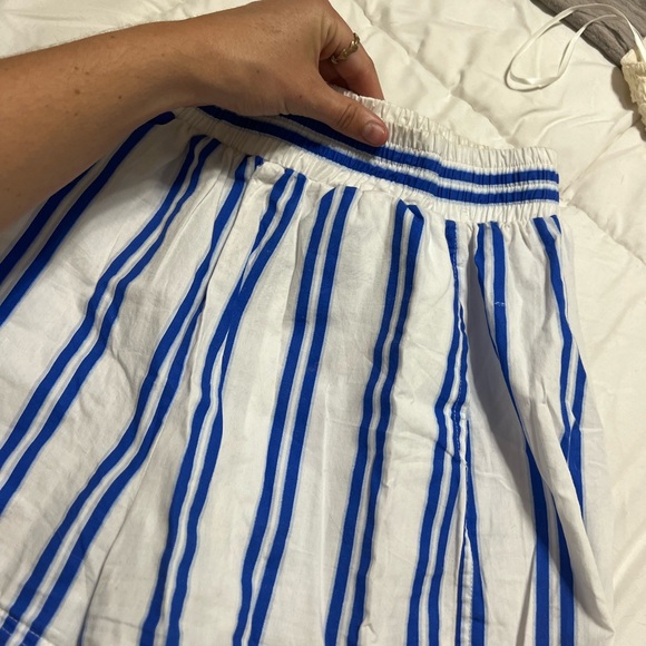STRIPED shorts - Picture 7 of 8